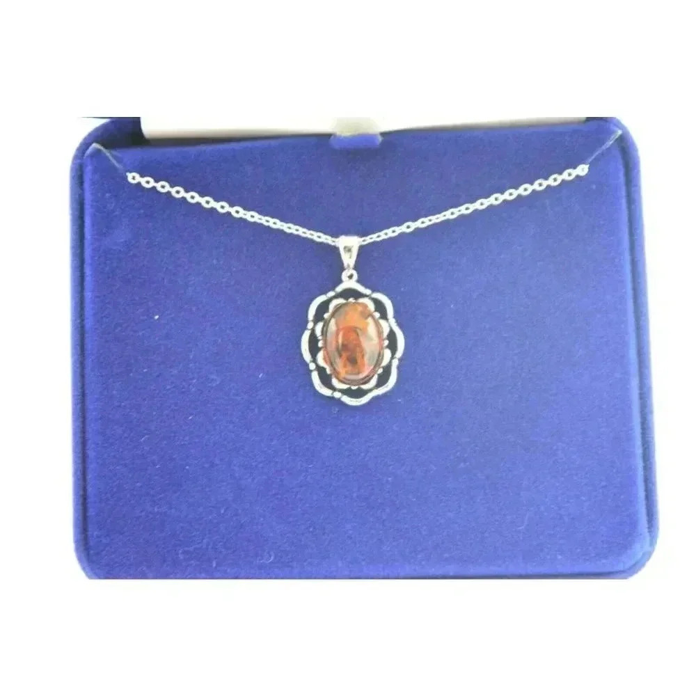 Camrose Kross JBK Faux Amber Silver Tone Chain Link Pendant Necklace